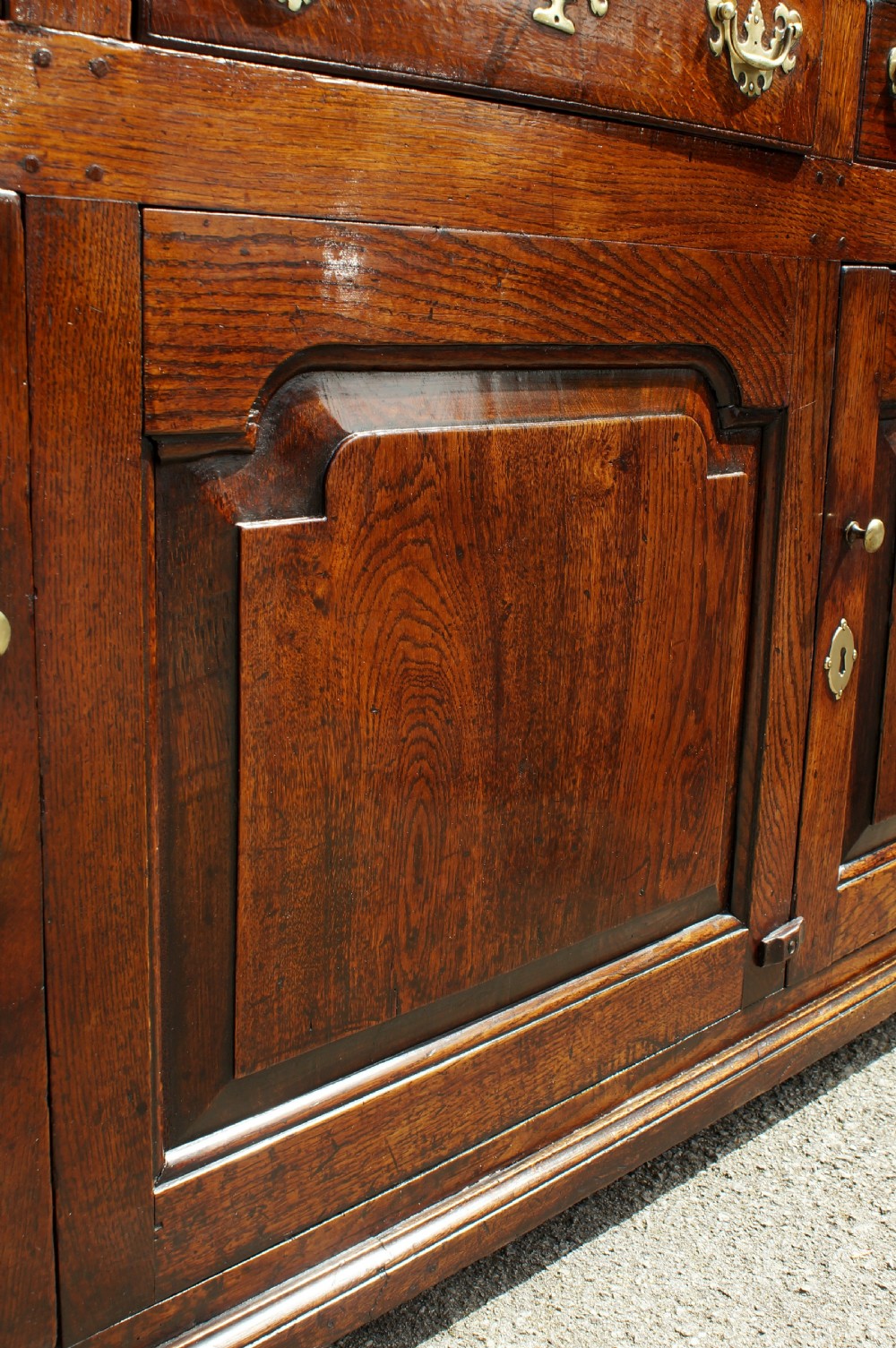 18th Century Oak Dresser Base  View XII