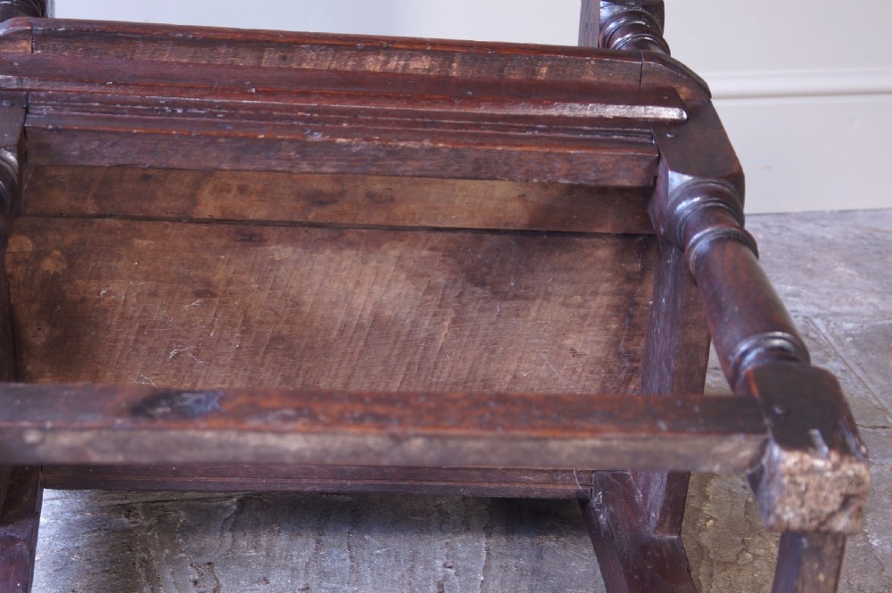 17th Century Oak Wainscot Chair. View XI