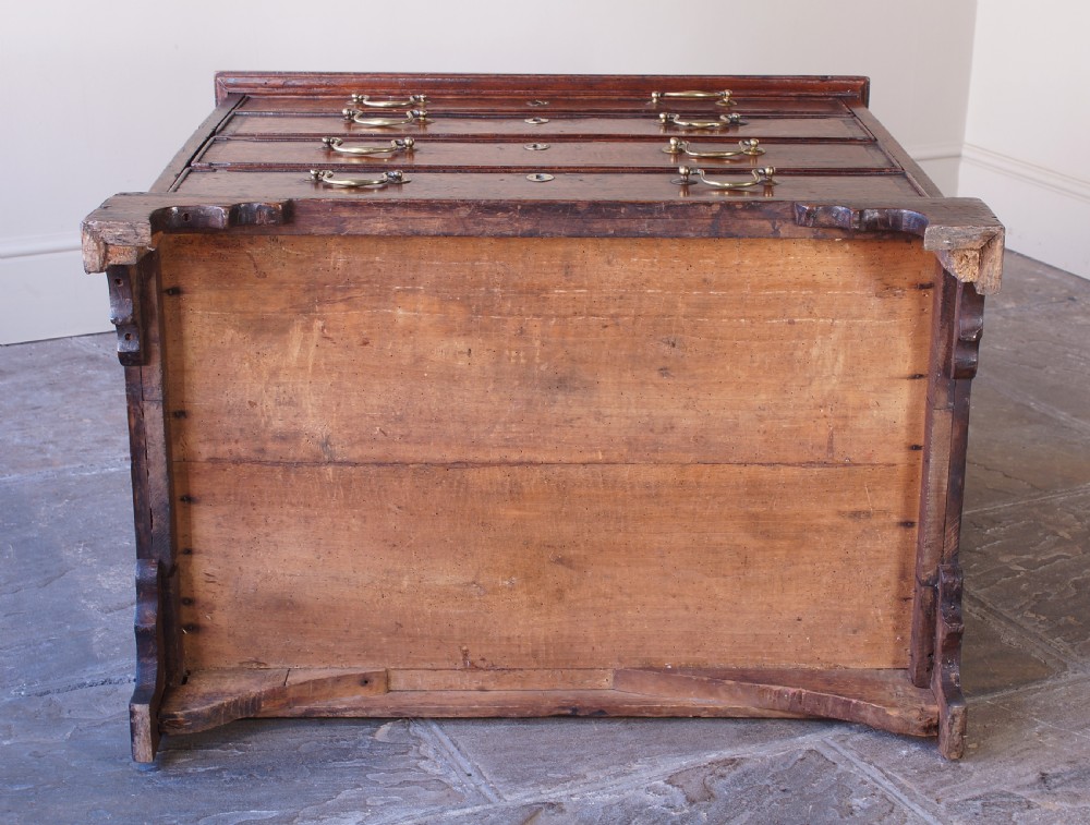 A Small 18th Century Oak Chest Of Drawers. View IX