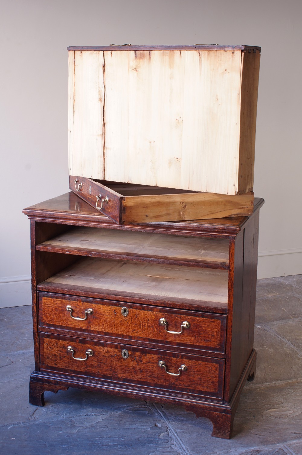 A Small 18th Century Oak Chest Of Drawers. View X
