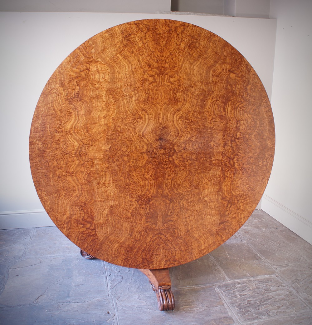 A Fine And Large Regency Period Pollard / Burr Oak Centre Table