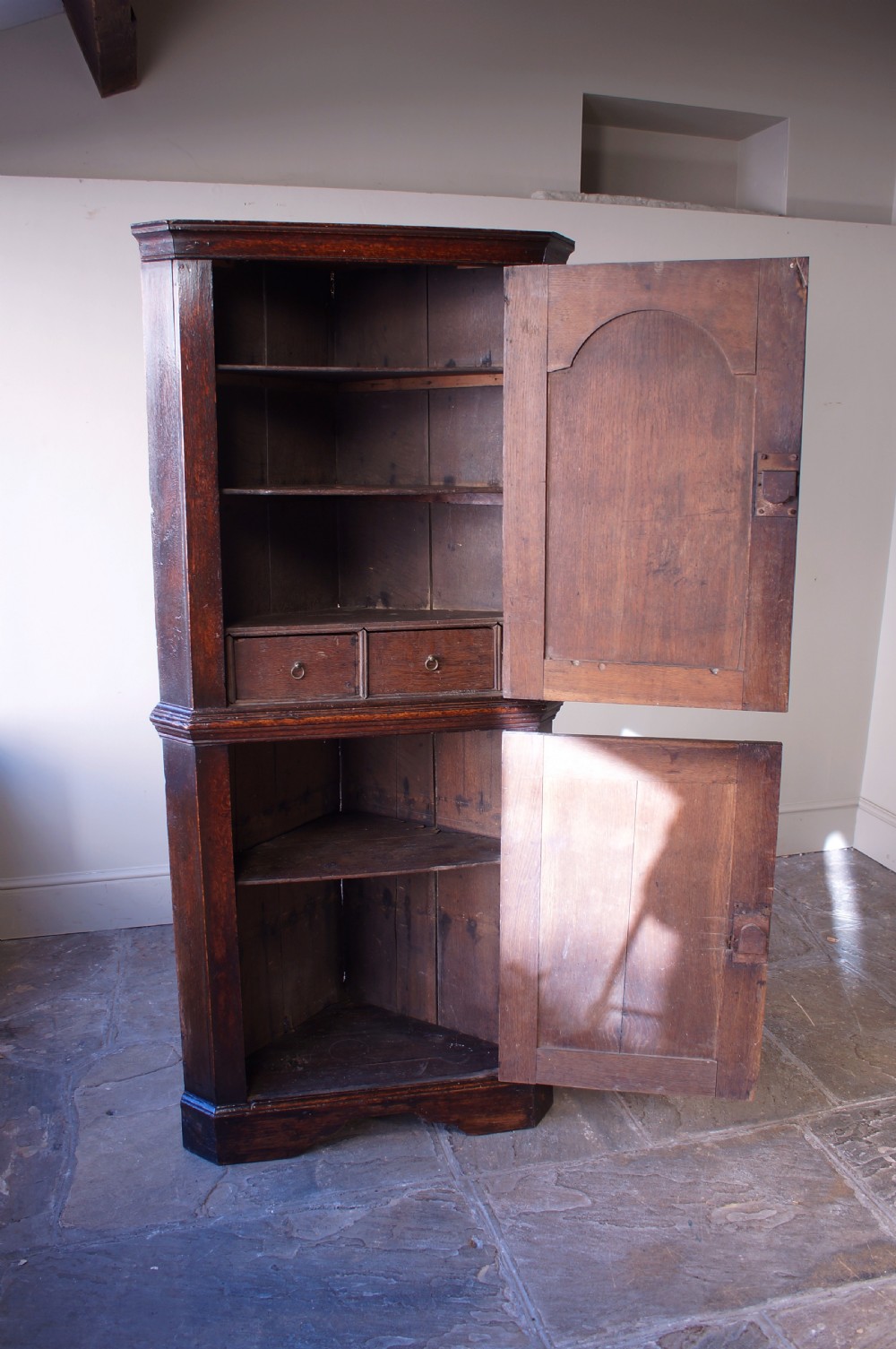 Small Early 18th Century Corner Cupboard View XVI