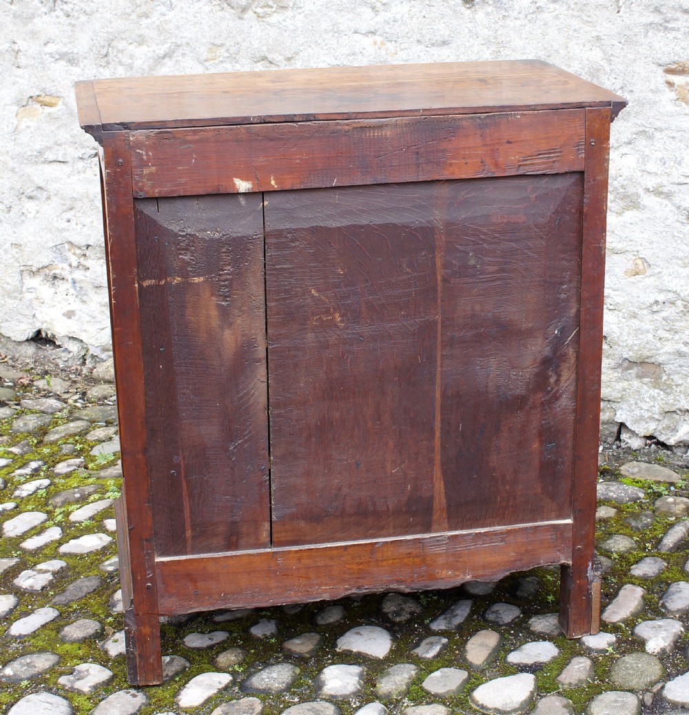 A Small Early Georgian Solid Walnut Chest Of Drawers. View XI
