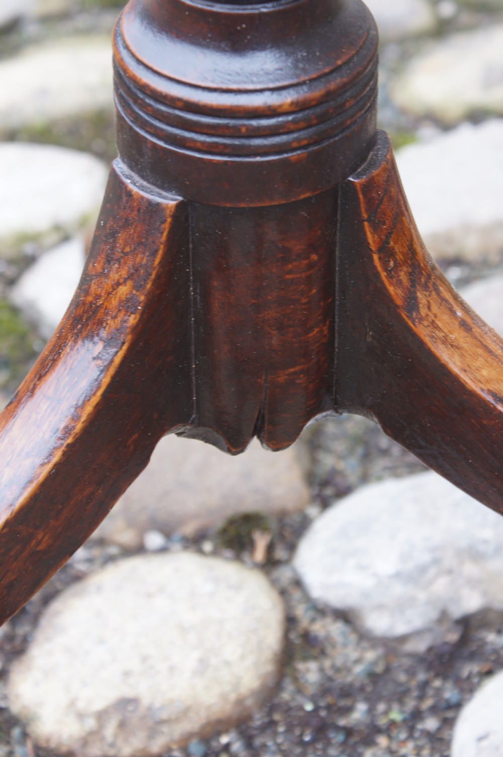 A Small  Georgian Oak Tripod Lamp / Wine Table View IX