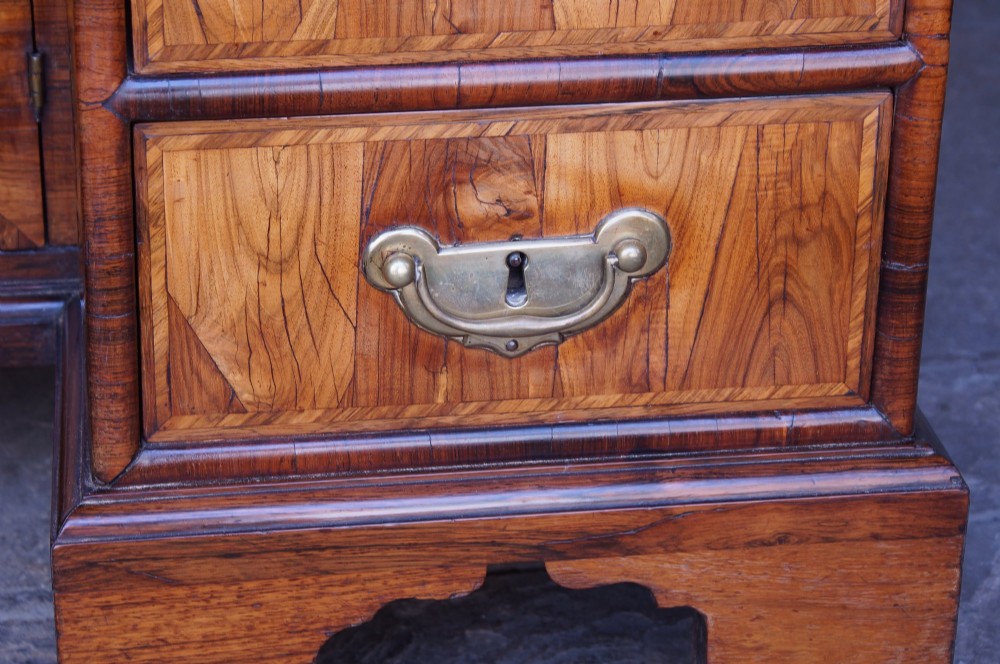 A William and Mary Kingwood oyster veneered kneehole secretaire desk View XIII
