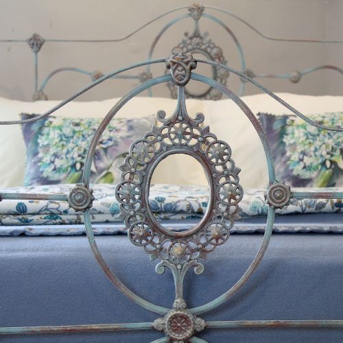fig 2. Cast Iron Antique Half Tester Bed (with base)
