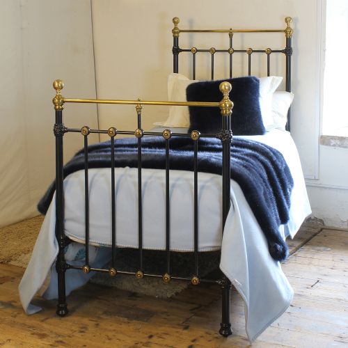 3ft Wide Single Antique Bed in Black