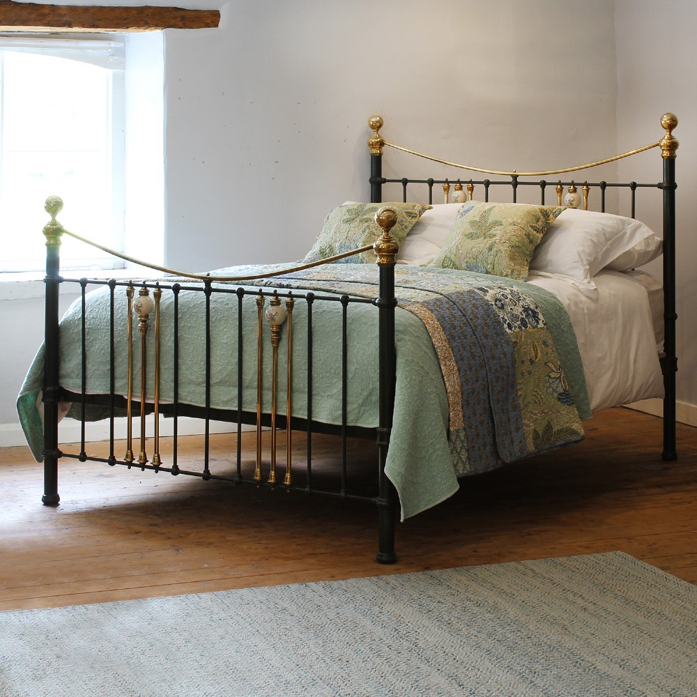 King Size Antique Bed in Olive Green