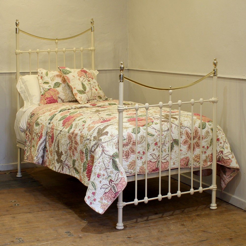 3ft Wide Single Antique Bed in Cream