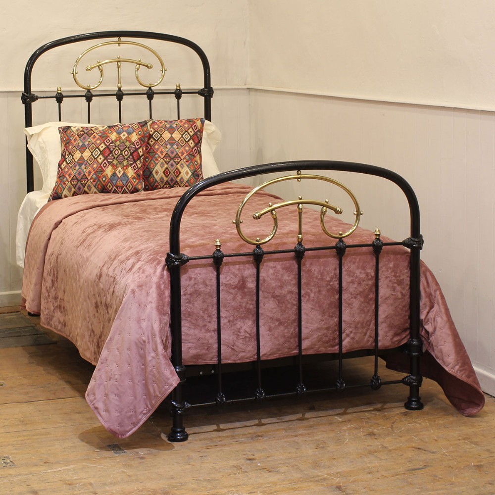 3ft Wide Single Antique Bed in Black