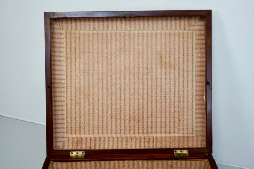 BOX OTTOMAN - ADDITIONAL PHOTO 4
