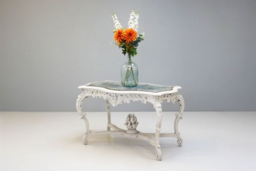 CENTRE TABLE - ADDITIONAL PHOTO 2