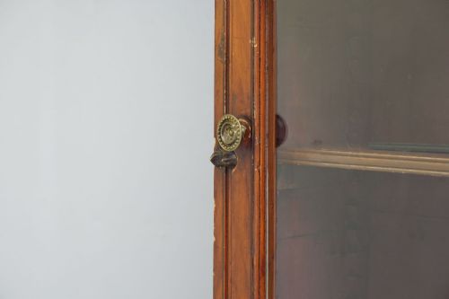 CUPBOARD BOOKCASE - ADDITIONAL PHOTO 6