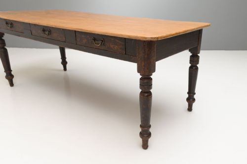 PINE SIDE TABLE - ADDITIONAL PHOTO 3
