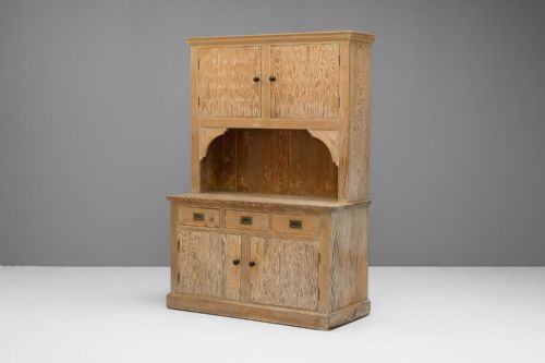 pine cupboard - CATEGORY: ANTIQUE CUPBOARDS - DATED 1930