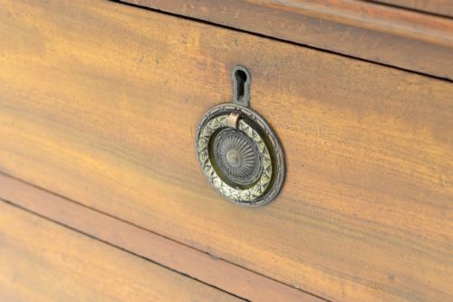 MAHOGANY CHEST - ADDITIONAL PHOTO 4