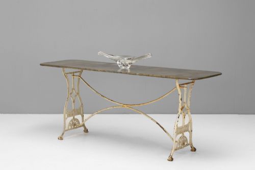 STEEL TOPPED GARDEN TABLE - ADDITIONAL PHOTO 1