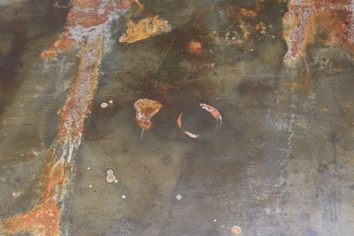 STEEL TOPPED GARDEN TABLE - ADDITIONAL PHOTO 3