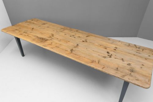 PINE DINING TABLE - ADDITIONAL PHOTO 3