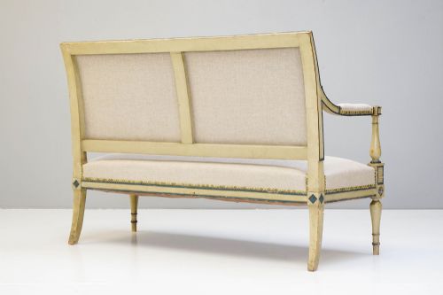 TWO SEAT SETTEE - ADDITIONAL PHOTO 7