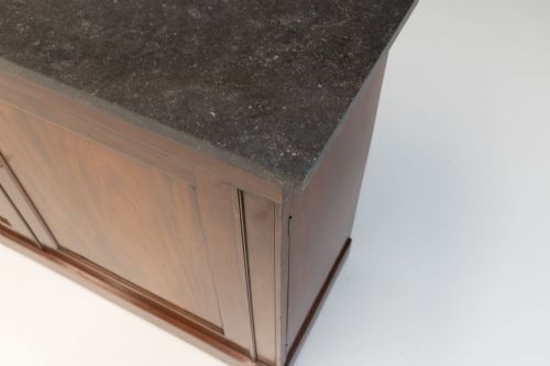 LARGE TWO DOOR CUPBOARD - ADDITIONAL PHOTO 4