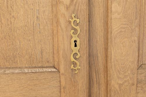 CHESTNUT CUPBOARD - ADDITIONAL PHOTO 5