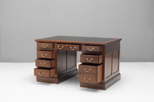 MAHOGANY PEDESTAL DESK - ADDITIONAL PHOTO 1
