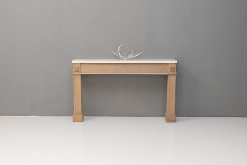 SIDE TABLE - ADDITIONAL PHOTO 2