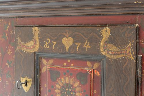 PAINTED CUPBOARD - ADDITIONAL PHOTO 2