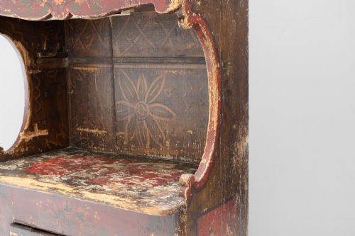 PAINTED CUPBOARD - ADDITIONAL PHOTO 4