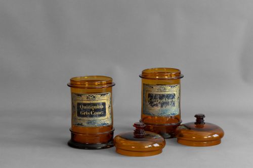 PAIR OF FRENCH AMBER GLASS APOTHECARY JARS - ADDITIONAL PHOTO 1