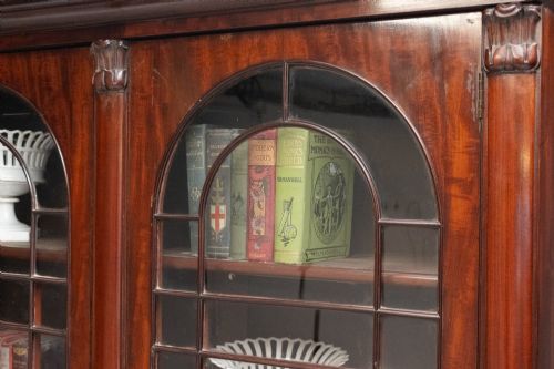 LARGE MAHOGANY BOOKCASE - ADDITIONAL PHOTO 11