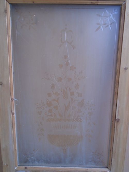 A GREAT VICTORIAN ETCHED BATHROOM ENSUITE UTILITY DOOR TO WAXPAINT - ADDITIONAL PHOTO 1