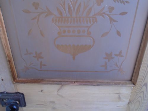 A FABULOUS VICTORIAN ETCHED BATHROOM ENSUITE UTILITY DOOR TO WAXPAINT - ADDITIONAL PHOTO 7