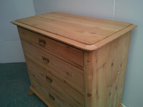 fig 1. A Super Claw Foot Victorian Antique Pine 4 Drawer Chest of Drawers to Wax/Paint
