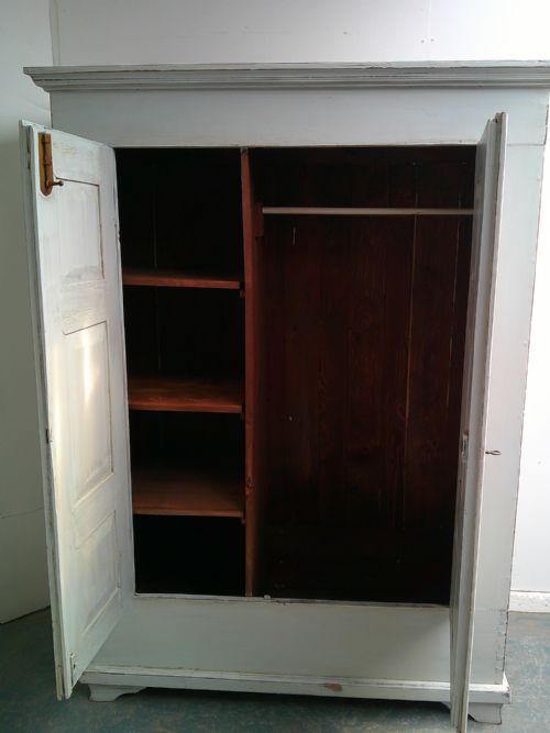 A LOVELY PAINTED LIGHT GREY ANTIQUE OLD PINE GEORGIAN 1 PIECE HALL WARDROBE - ADDITIONAL PHOTO 8