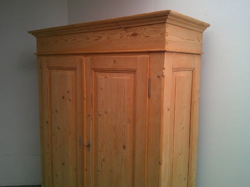fig 1. A Mint Clean Antique/Old Pine Georgian 2 Door Knockdown Wardrobe to Wax / Paint