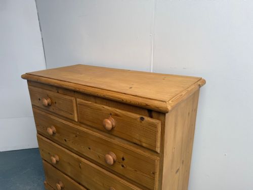 fig 1. An Exceptional Large Antique /Old Pine Waxed 5 Drawer Victorian Chest of Drawers