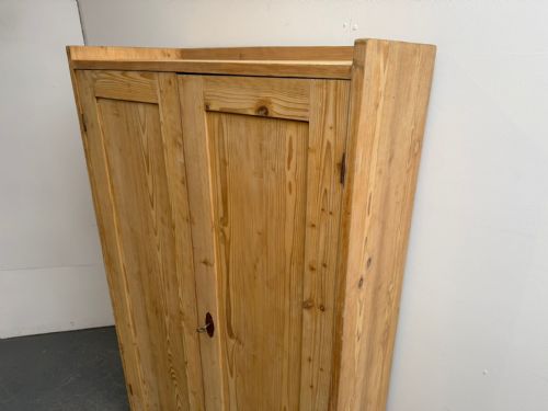 fig 1. A Superb Victorian Antique / Old Pine 2 Door Storage Cupboard to Wax/Paint