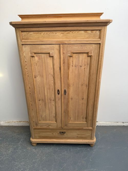 fig 1. A Rare Art Deco Antique/Old Pine 2 Door 1 Drawer Knockdown Wardrobe to Wax/Paint