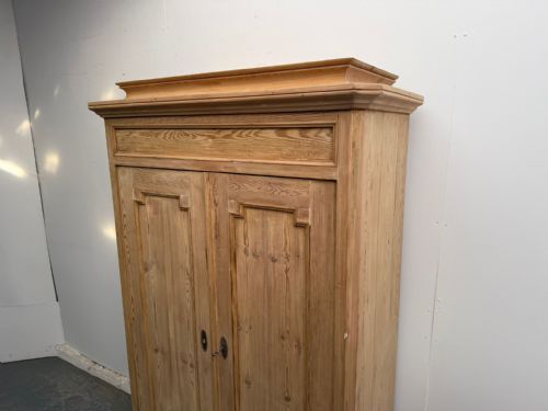 fig 2. A Rare Art Deco Antique/Old Pine 2 Door 1 Drawer Knockdown Wardrobe to Wax/Paint