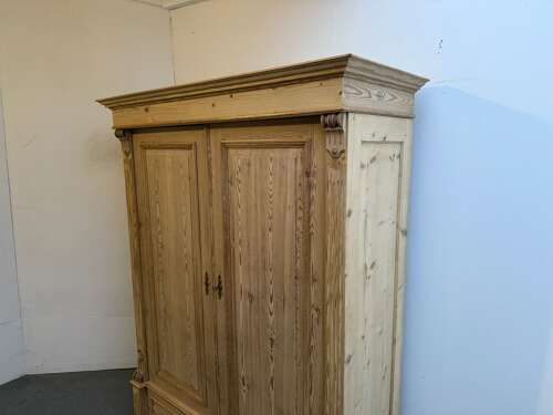 fig 2. A Cracking Victorian Antique Pine Low Cottage Knockdown Wardrobe to Wax/Paint