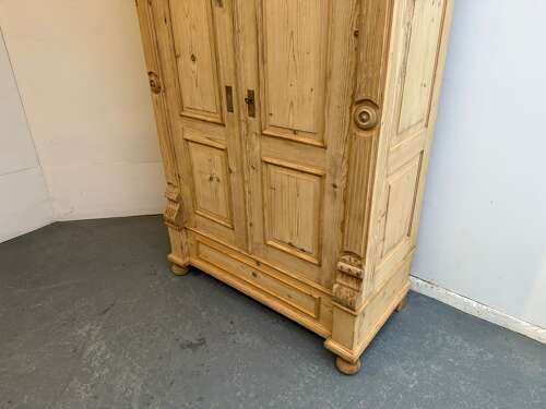 fig 2. A Mint Clean Victorian Antique Pine 2 Door Small Knockdown Wardrobe to Wax/Paint