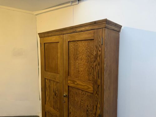 fig 1. A Quality Victorian Antique /Old Pine Cedar Waxed 2Door Kitchen Storage Cupboard