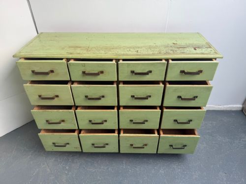 A LOVELY ORIGINAL ANTIQUE OLD PINE PAINTED LIGHT GREEN 16 DRAWER SHOP FITTING - ADDITIONAL PHOTO 8
