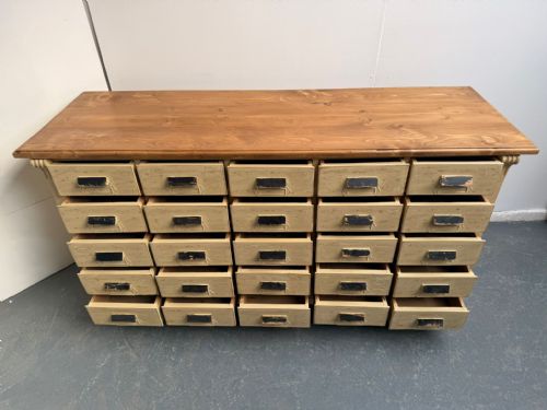 AN ORIGINALLY PAINTED CREAM HUNGARIAN VICTORIAN PINE 25 DRAWER SHOP FITTING - ADDITIONAL PHOTO 11