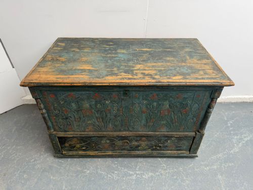 A TRULY AMAZING GENUINE HUNGARIAN GEORGIAN PAINTED TEAL LARGE MULE CHEST - ADDITIONAL PHOTO 3