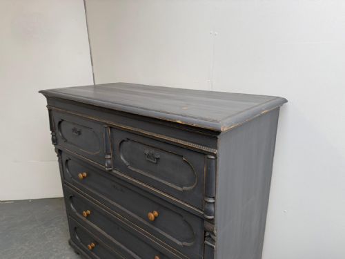 A GENUINE ANTIQUE PINE VICTORIAN LIGHT GREY MASSIVE 5 DRAWER CHEST OF DRAWERS - ADDITIONAL PHOTO 1