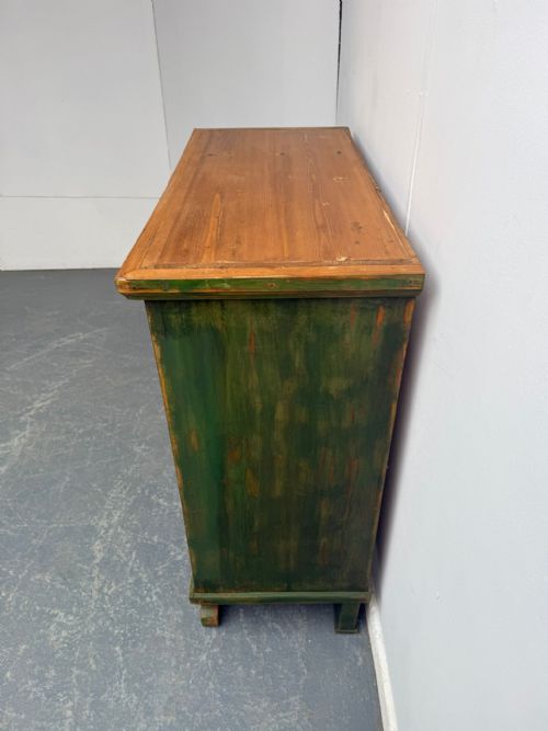 AN AMAZINGLY PAINTED GREEN GEORGIAN 3 DRAWER 1 DOOR ORIGINAL HUNGARIAN CUPBOARD - ADDITIONAL PHOTO 3