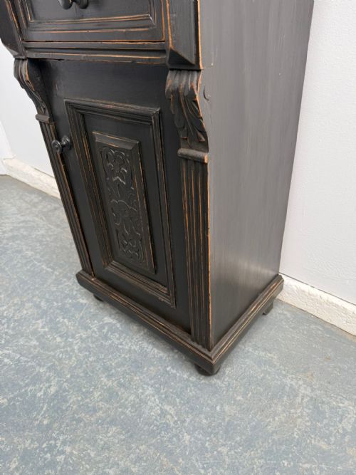 A BEAUTIFULLY PAINTED BLACK PINE OAK CARVED VICTORIAN BEDSIDE CABINET - ADDITIONAL PHOTO 7